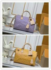 Picture of Louis Vuitton Handbags _SKUfw211003155fw